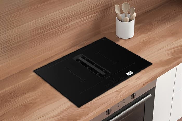 Ảnh Bếp từ 4 vùng nấu lắp âm tích hợp hút mùi Bosch PVQ731F15E
