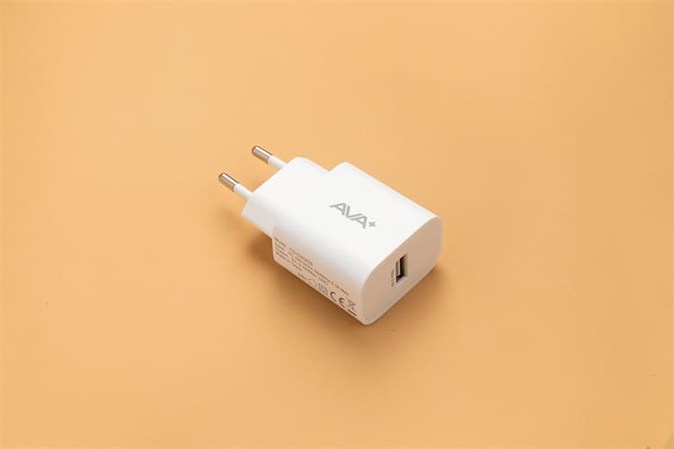 Ảnh Adapter Sạc USB 12W AVA+ CS-CHG076
