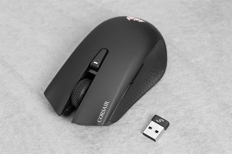Ảnh Chuột sạc Bluetooth Gaming Corsair Harpoon RGB