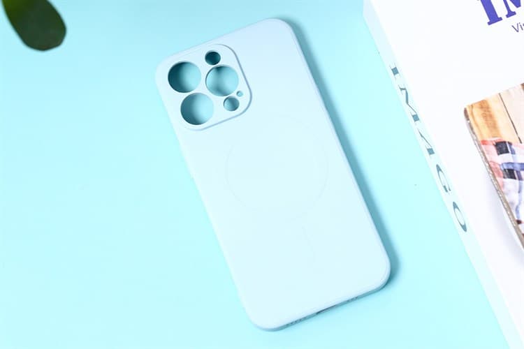 Ảnh Ốp lưng iPhone 13 Pro Nhựa dẻo Magnetic Candy Silicone JM