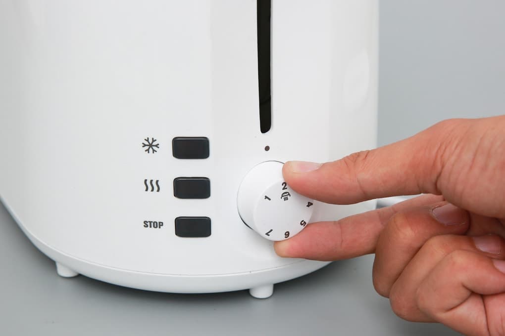Ảnh Máy nướng bánh mì Electrolux ETS1303W 730W