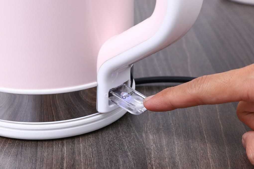 Ảnh Ấm siêu tốc 1.8L Sharp EKJ-18VP-PK 1950W