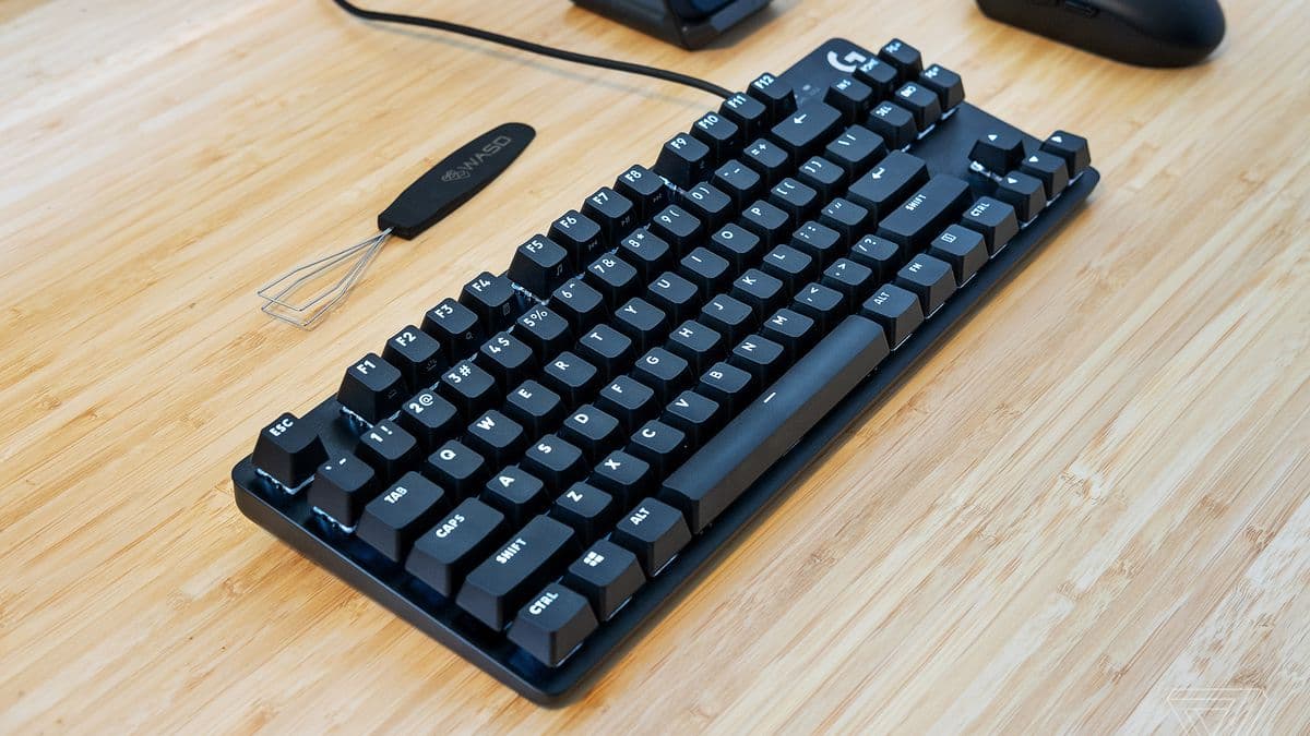 Ảnh Bàn phím Game logitech G413 TKL SE mechanical Đen