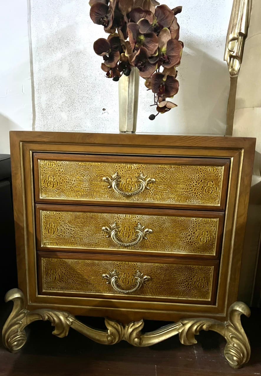 Táp đầu giường, B098-27 (1) - Thương hiệu Monarchy Đồ nội thất