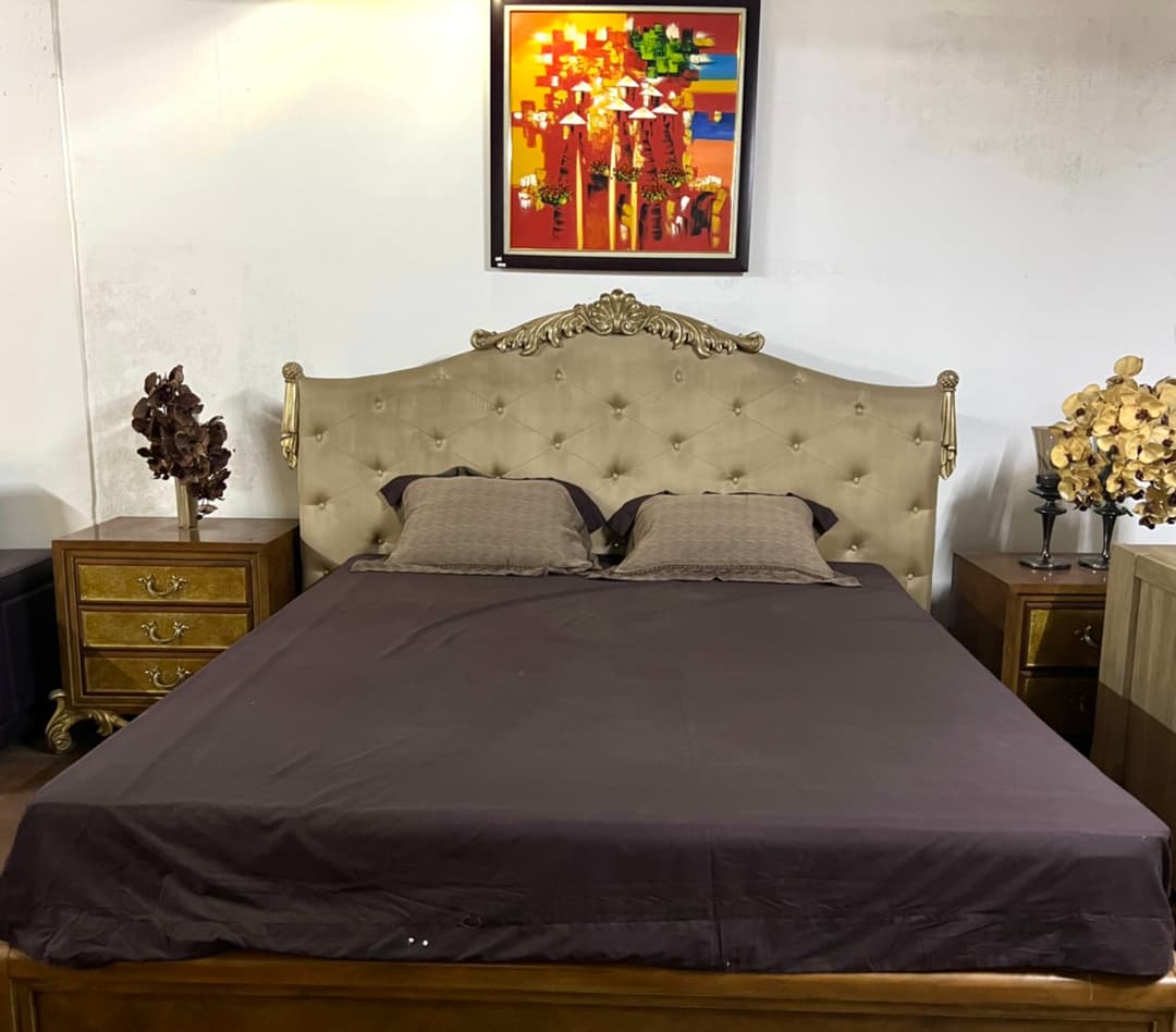 Giường 1.8m, B098B (3) - Thương hiệu Monarchy Đồ nội thất