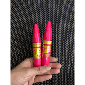 Ảnh Mascara Maybelline Pumped Up Colossal