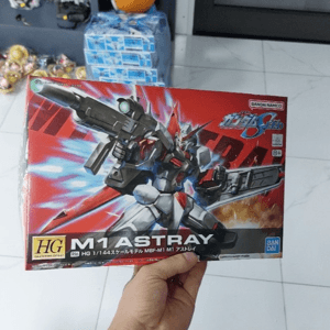 Ảnh Mô hình Gundam HG R16 M1 Astray Bandai