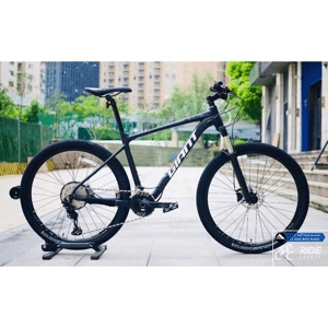 Ảnh Xe đạp thể thao Giant XTC 820 2021