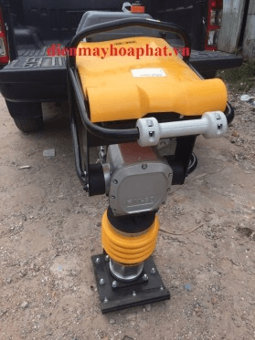 Ảnh Máy đầm cóc chạy xăng Honda RM80