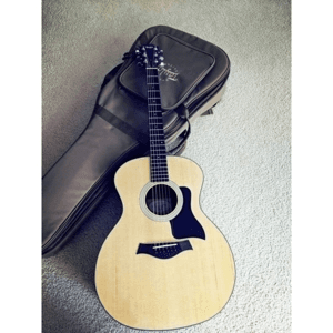 Ảnh Đàn Guitar Taylor 114E