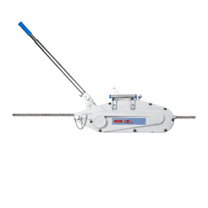 Ảnh Tời kéo cáp 3.2 tấn Daesan DW35